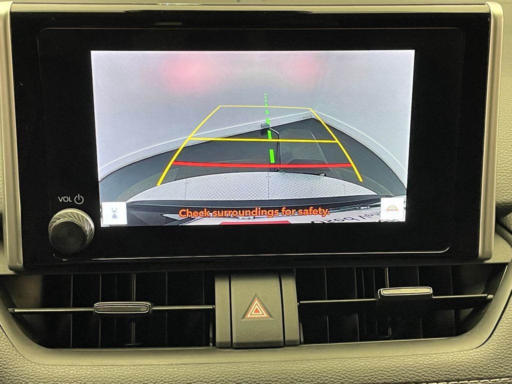 2024 Toyota RAV4 XLE 26