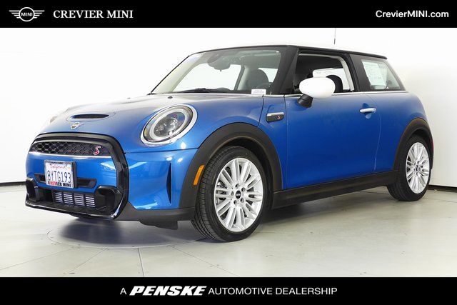 2022 MINI Cooper S -
                Santa Ana, CA