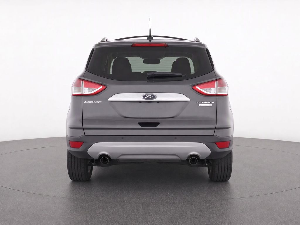 Used 2016 Magnetic Ford Titanium image 6