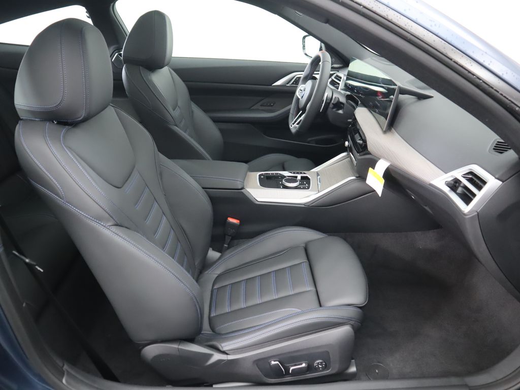 Thumbnail: 2026 BMW 4 Series - 21