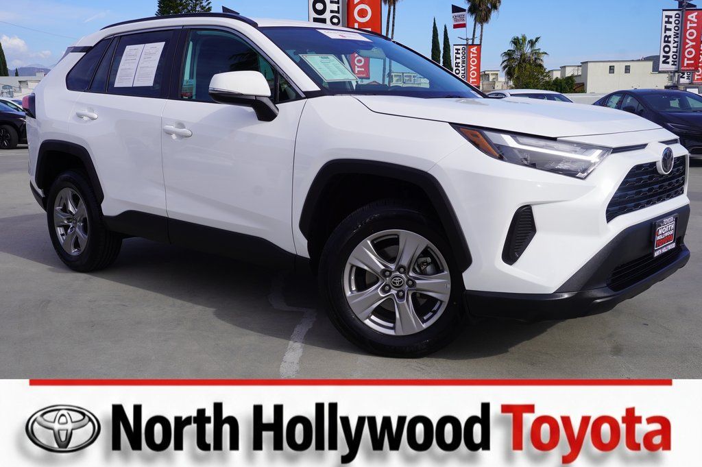 2024 Toyota RAV4 XLE AWD