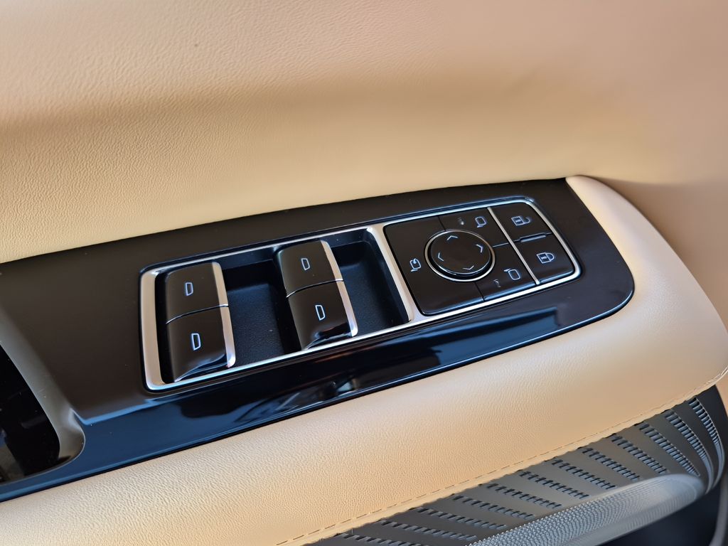 Used Car 2025 Cadillac Escalade Iq  Luxury 2 For Sale Under $120,000 In Austin, Texas