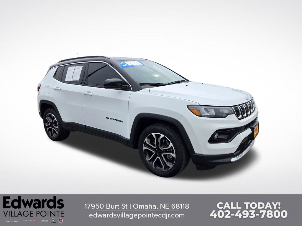 Bright White Clearcoat 2024 Jeep Compass SUV / Crossover Four-Wheel Drive 8-Speed Automatic