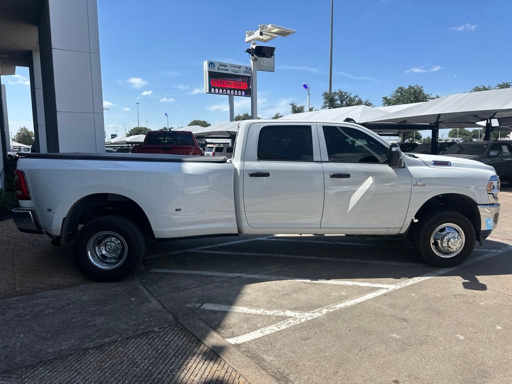 2024 RAM 3500 Tradesman 4X4 Crew Cab LWB's photo