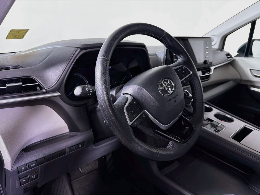 Used 2021 Toyota Sienna Van
