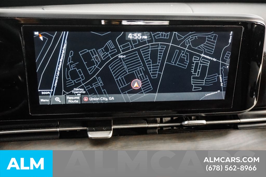 Used 2022 White Kia SX image 34