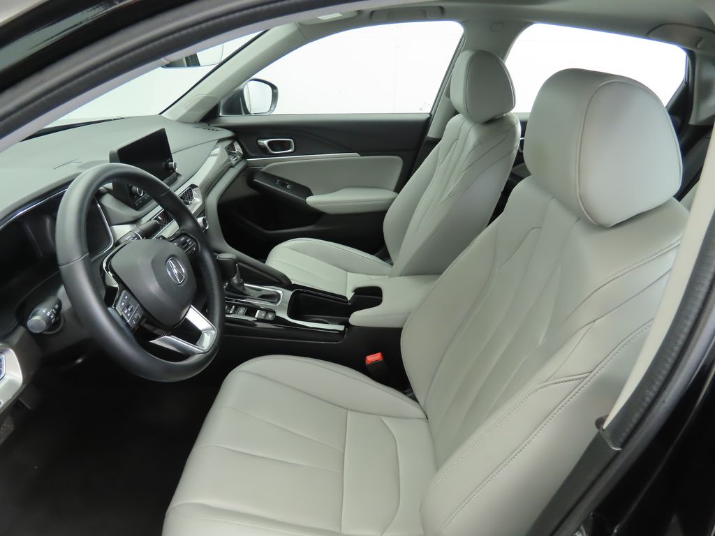 Thumbnail: 2023 Acura Integra - 17