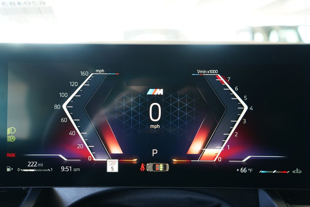 Thumbnail: 2026 BMW 5 Series - 17