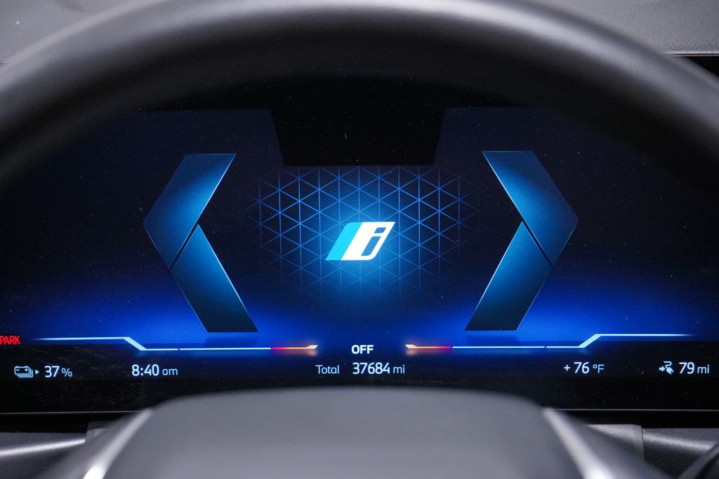 Thumbnail: 2023 BMW i4 - 12