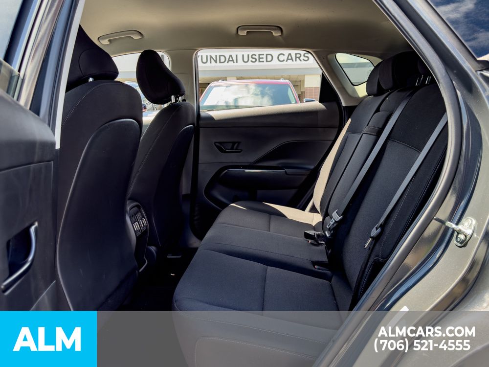 Used 2024 Gray Hyundai SEL image 11