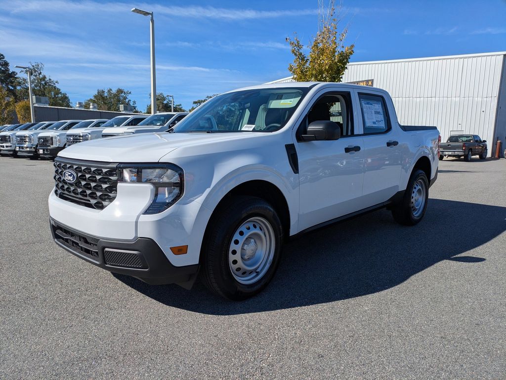 2025 Ford Maverick XL