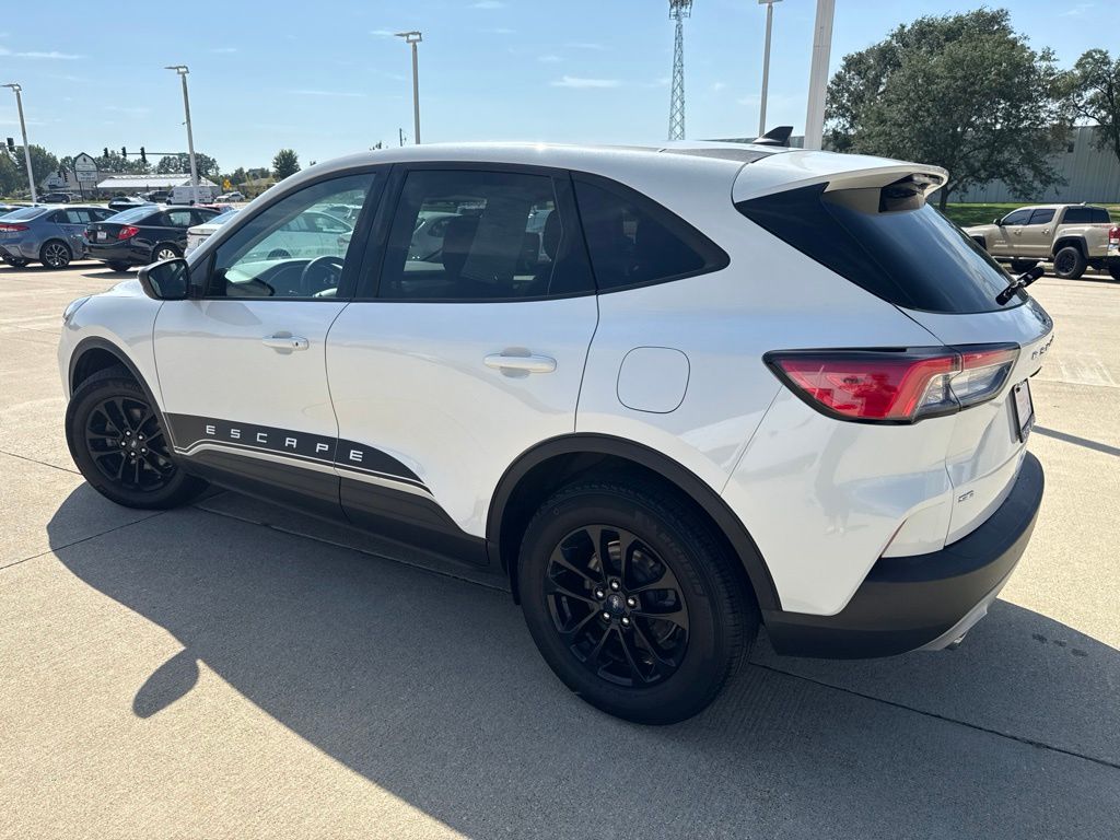 Used 2020 Ford Escape Hybrid SUV