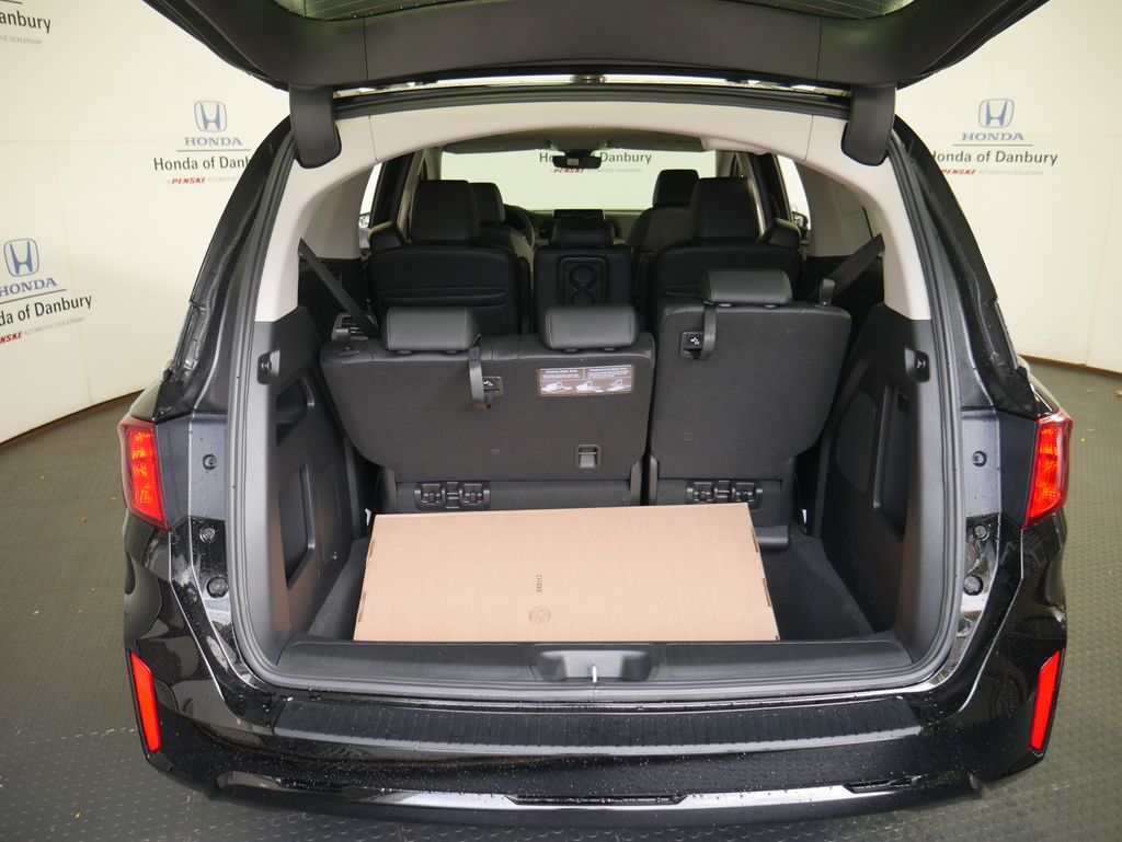 Thumbnail: 2026 Honda Odyssey - 6