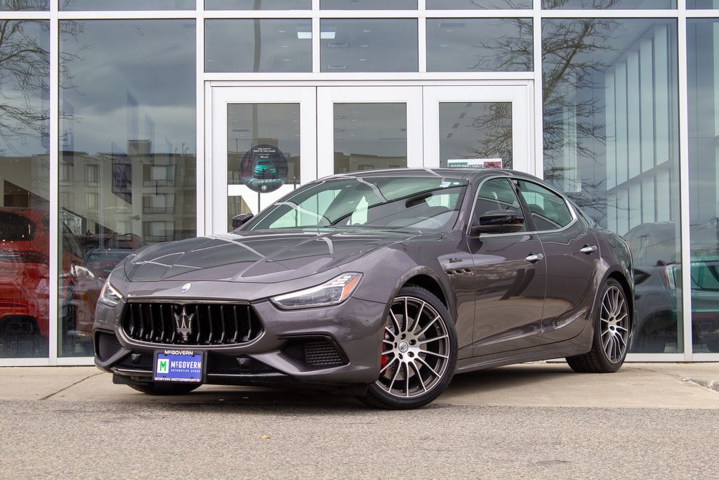 Grigio Maratea Metallic 2024 Maserati Ghibli Modena Ultima Q4 AWD Sedan All-Wheel Drive 8-Speed Automatic