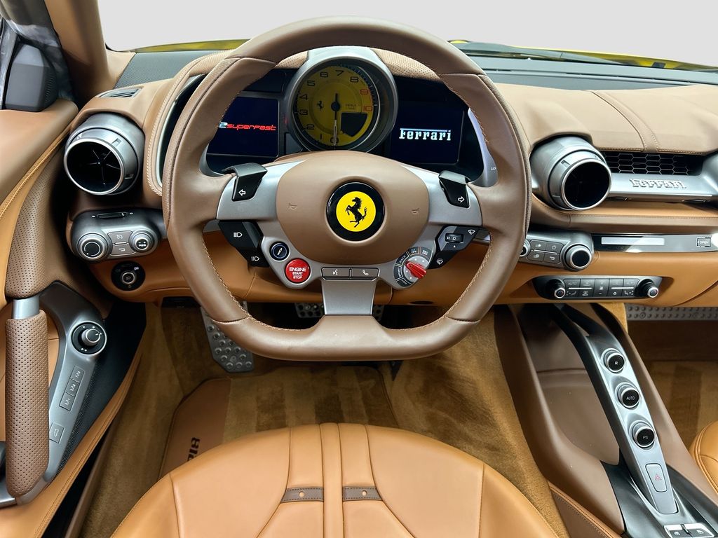 Thumbnail: 2019 Ferrari 812 - 10