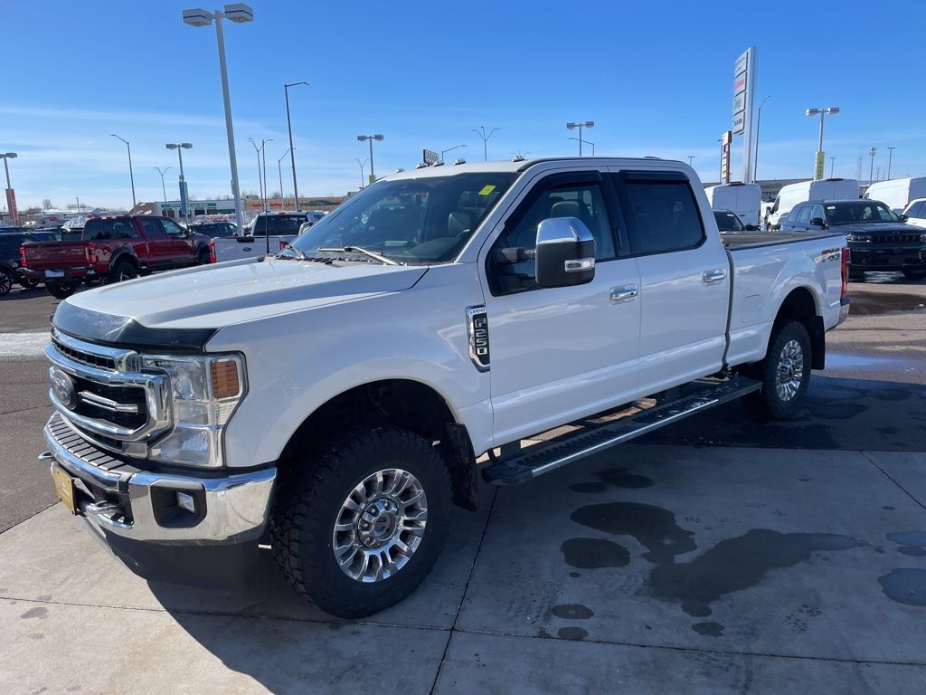 Certified Used 2022 White Ford Lariat image 3