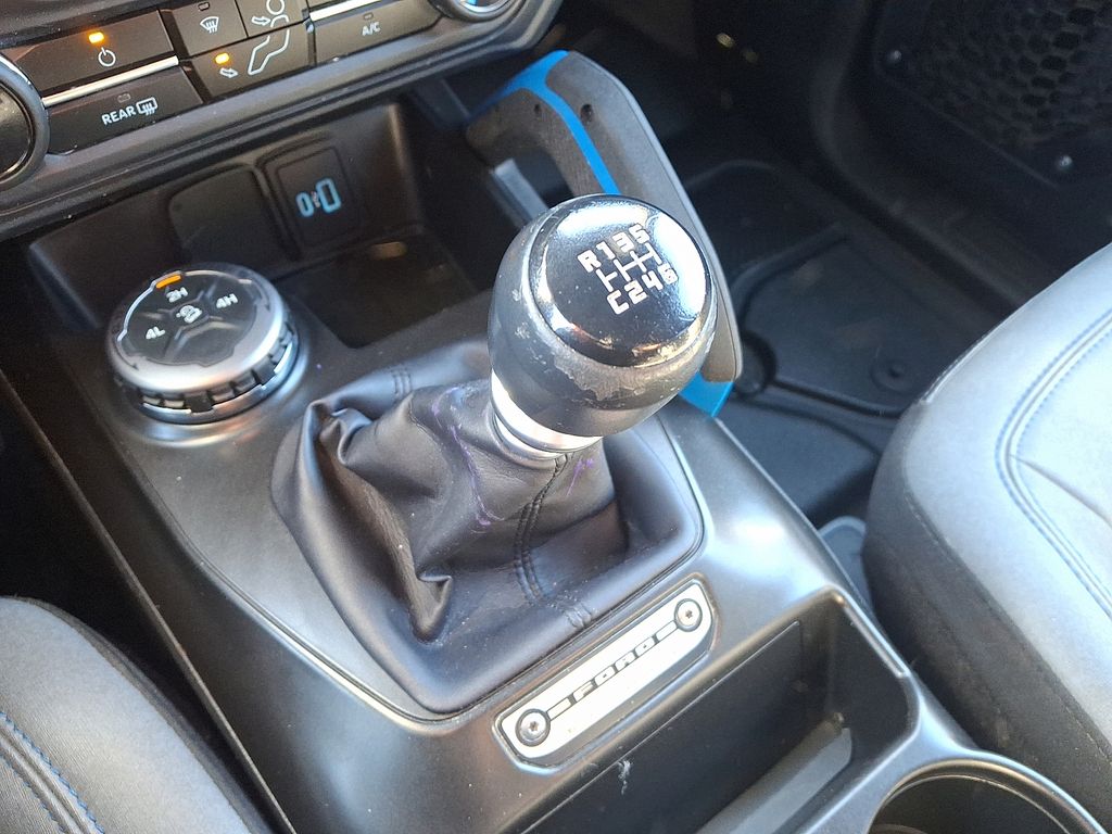 Thumbnail: 2023 Ford Bronco - 15