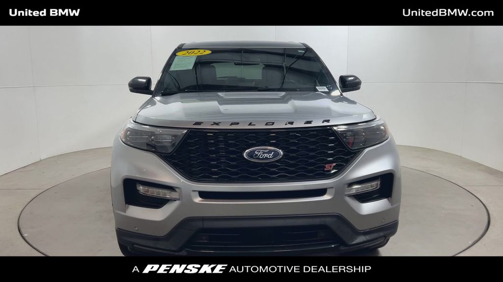 2022 Ford Explorer ST 3