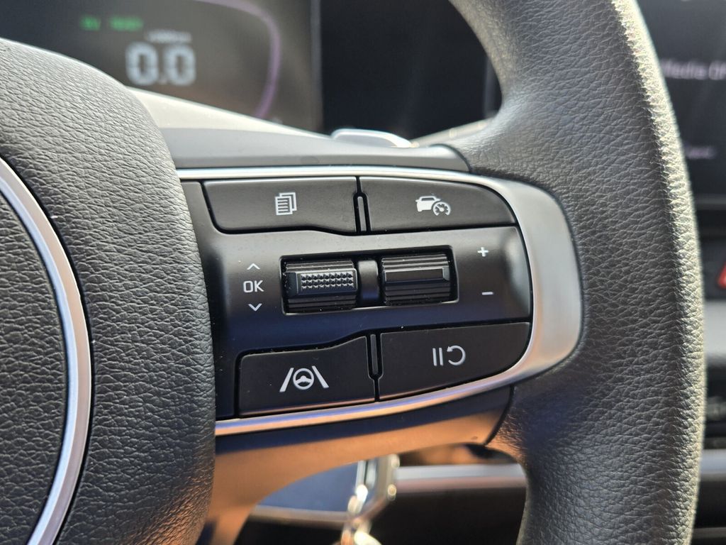 2025 Kia Sportage - $23,999