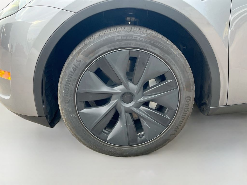 Used 2024 Gray Tesla Long Range image 29