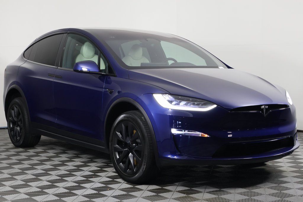 Thumbnail: 2023 Tesla Model X - 3