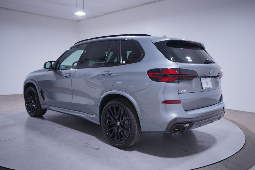 2025 BMW X5 M60i 3