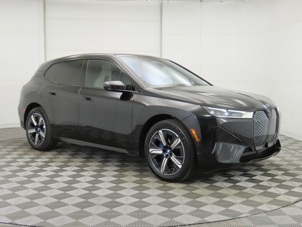 Thumbnail: 2024 BMW iX - 3