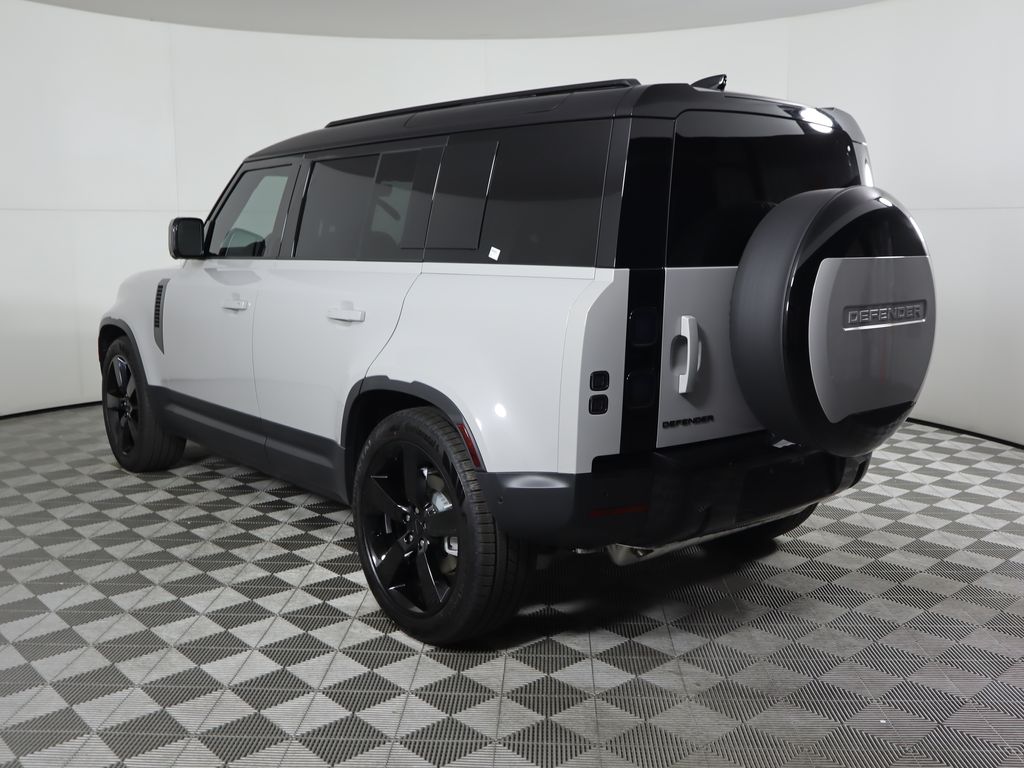 Thumbnail: 2026 Land Rover Defender - 7