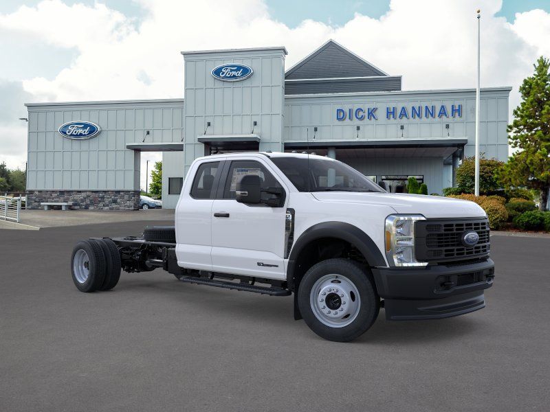 2025 Ford F-550SD XL