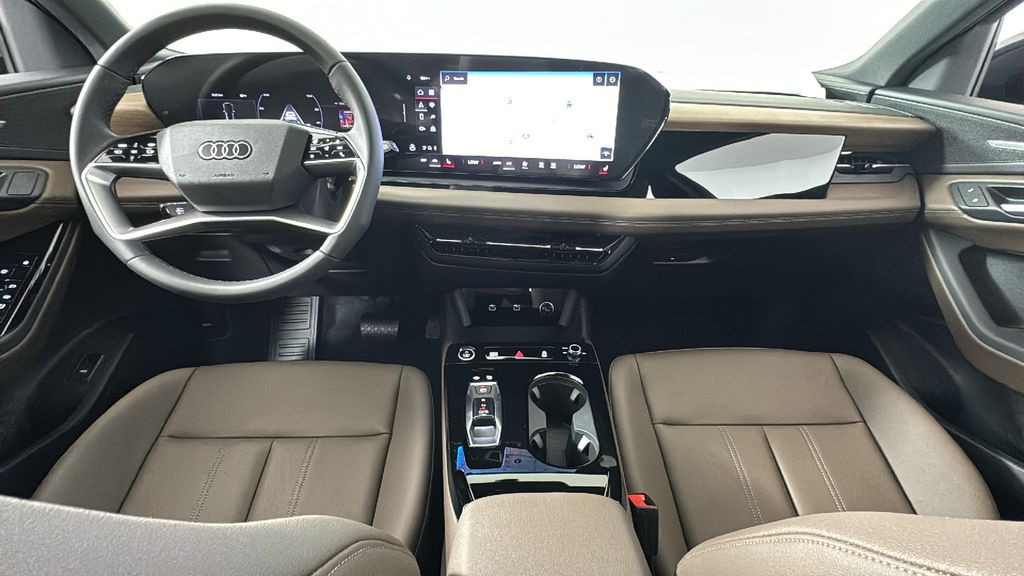 2025 Audi Q6 e-tron Premium 10