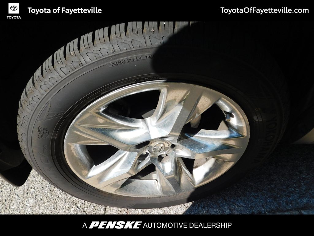 Thumbnail: 2014 Toyota Highlander - 8