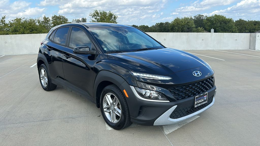 2022 Hyundai Kona SE Black at AutoSavvy Houston Southwest