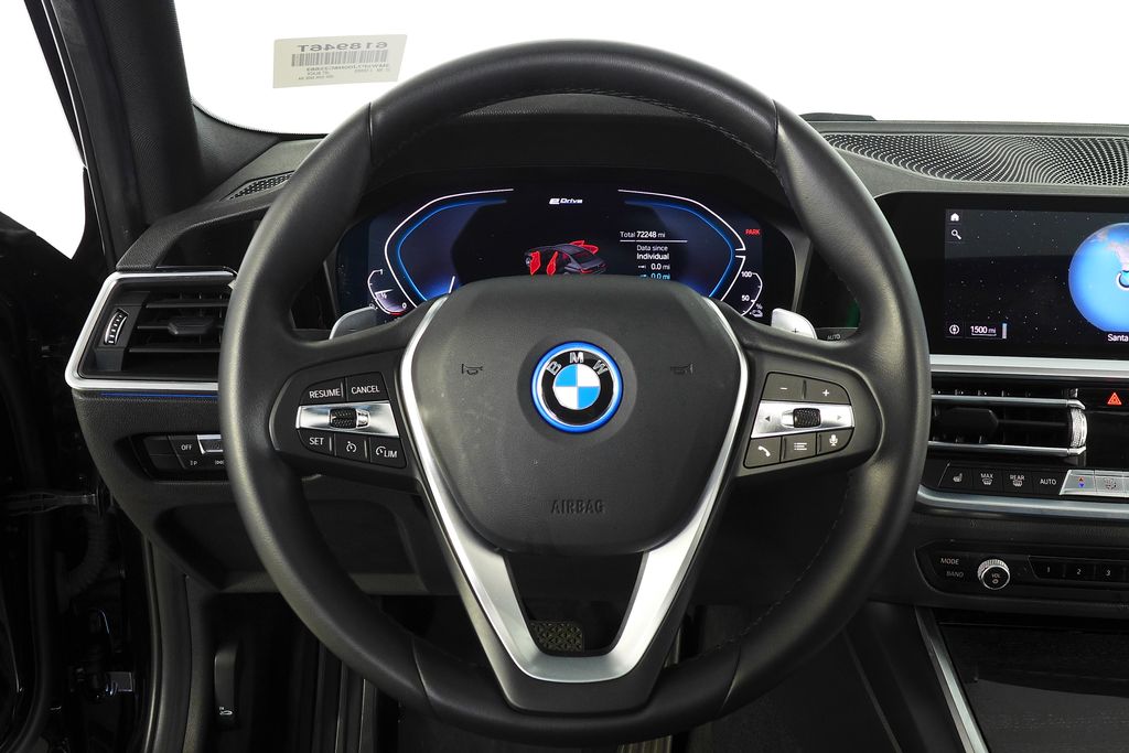 Thumbnail: 2022 BMW 3 Series - 27