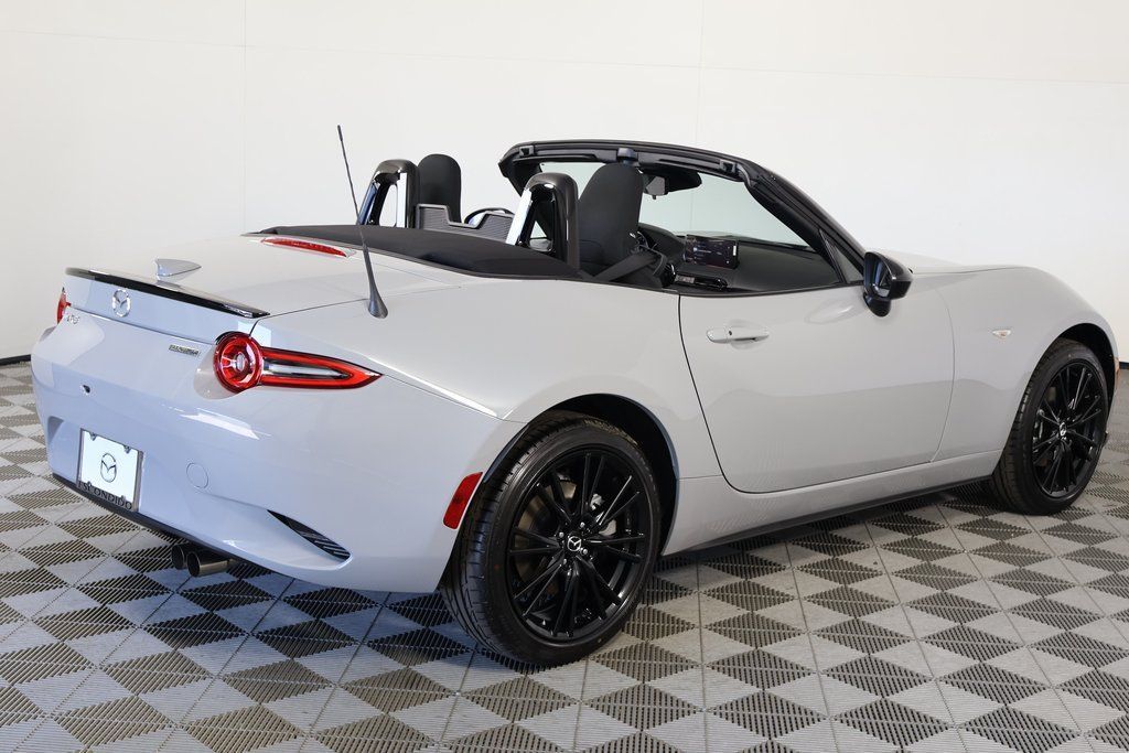 Thumbnail: 2026 Mazda MX-5 Miata - 4