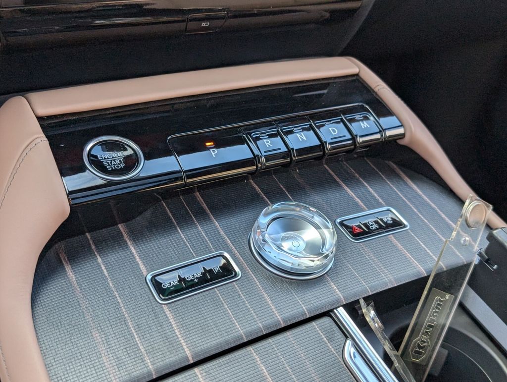 new 2026 Lincoln Navigator car, priced at $123,415