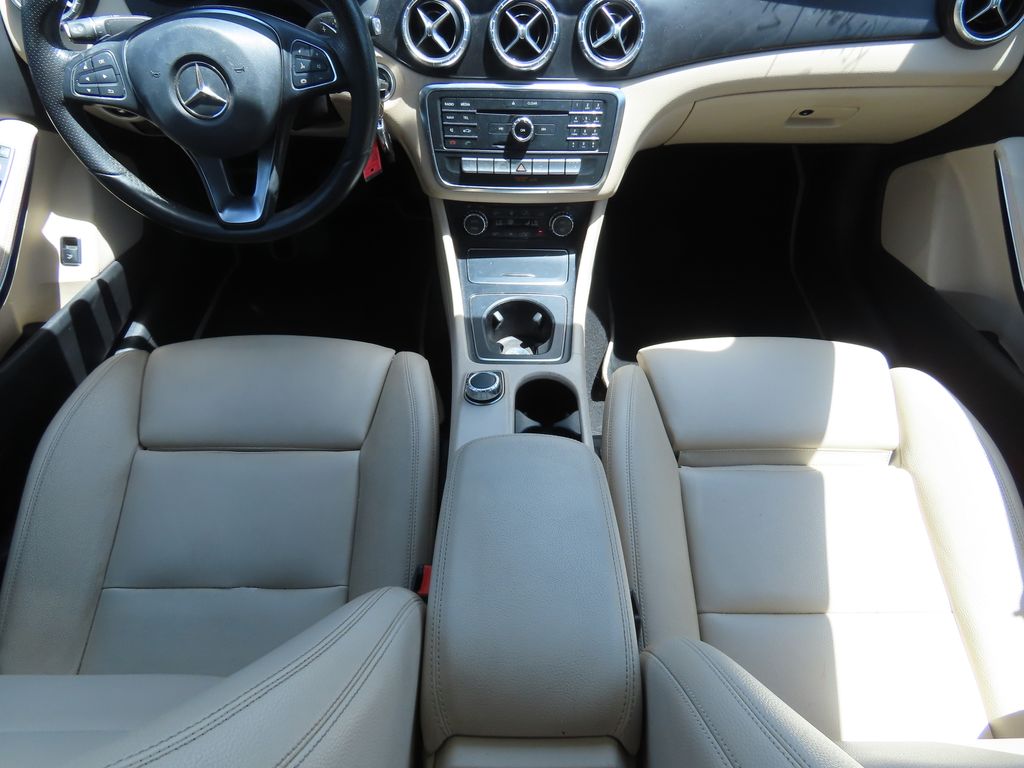 Thumbnail: 2018 Mercedes-Benz CLA - 9