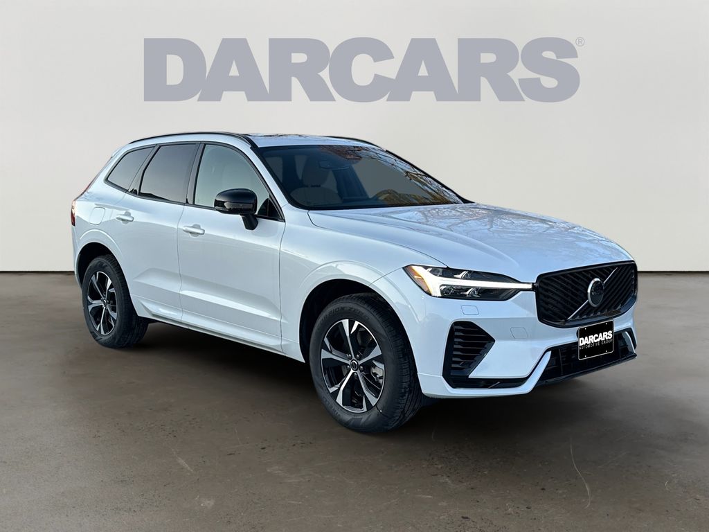 2026 Volvo XC60 B5 Core AWD