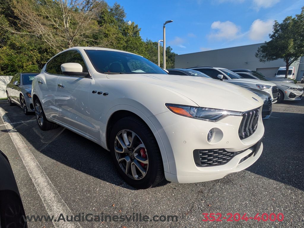 Bianco 2021 Maserati Levante SUV / Crossover All-Wheel Drive 8-Speed Automatic