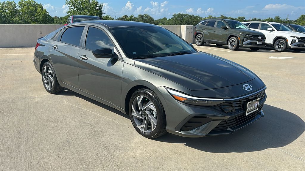 2025 Hyundai Elantra SEL Sport Gray at Classic Elite Chevrolet Sugar Land