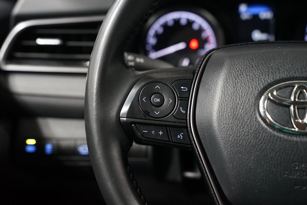 Thumbnail: 2024 Toyota Camry - 14