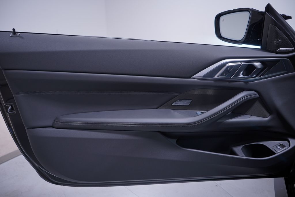 Thumbnail: 2026 BMW M4 - 14