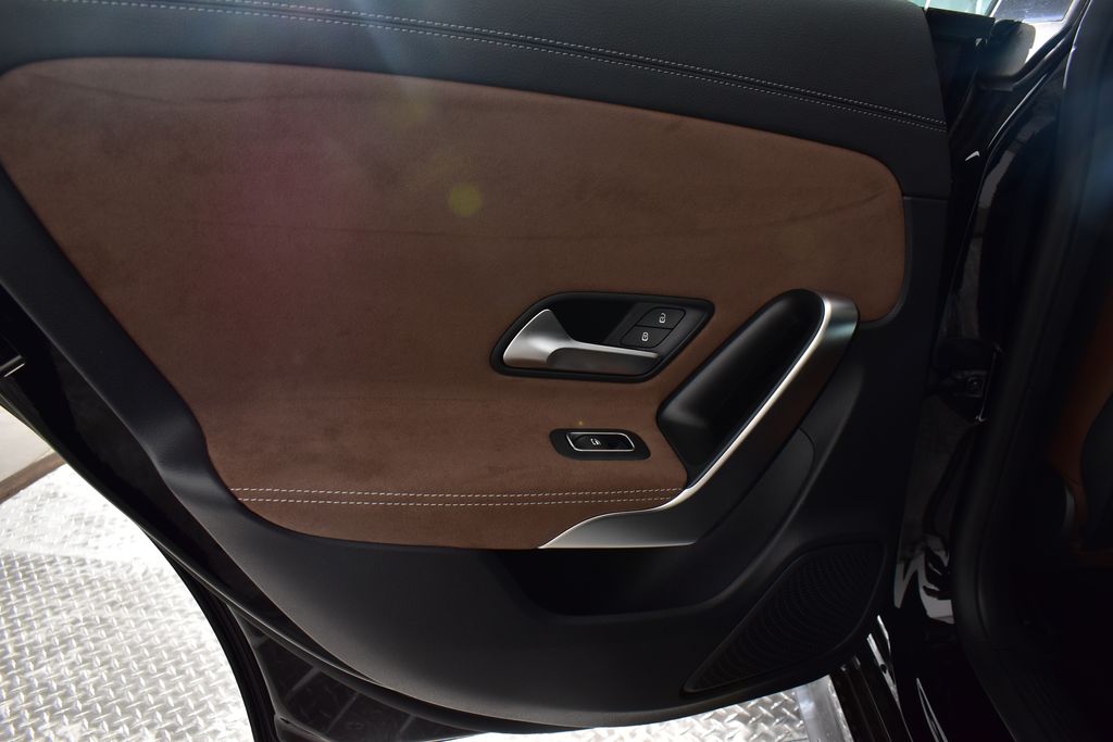 2025 Mercedes-Benz CLA 250 28