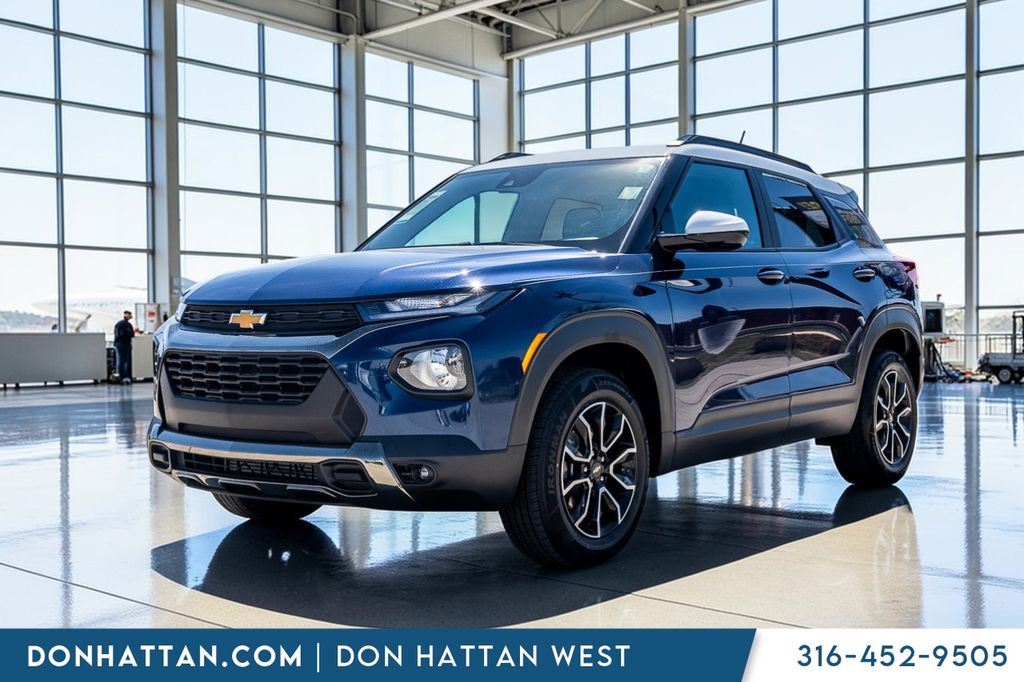 Blue Glow Metallic 2023 Chevrolet Trailblazer ACTIV AWD SUV / Crossover Four-Wheel Drive 9-Speed Automatic