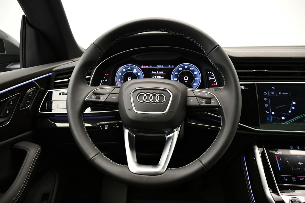 Thumbnail: 2026 Audi Q8 - 23
