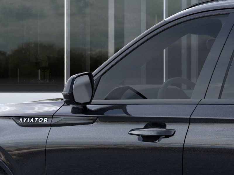 Thumbnail: 2025 Lincoln Aviator - 20