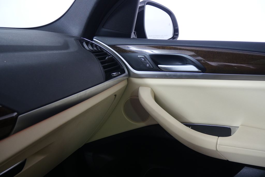 Thumbnail: 2021 BMW X3 - 30
