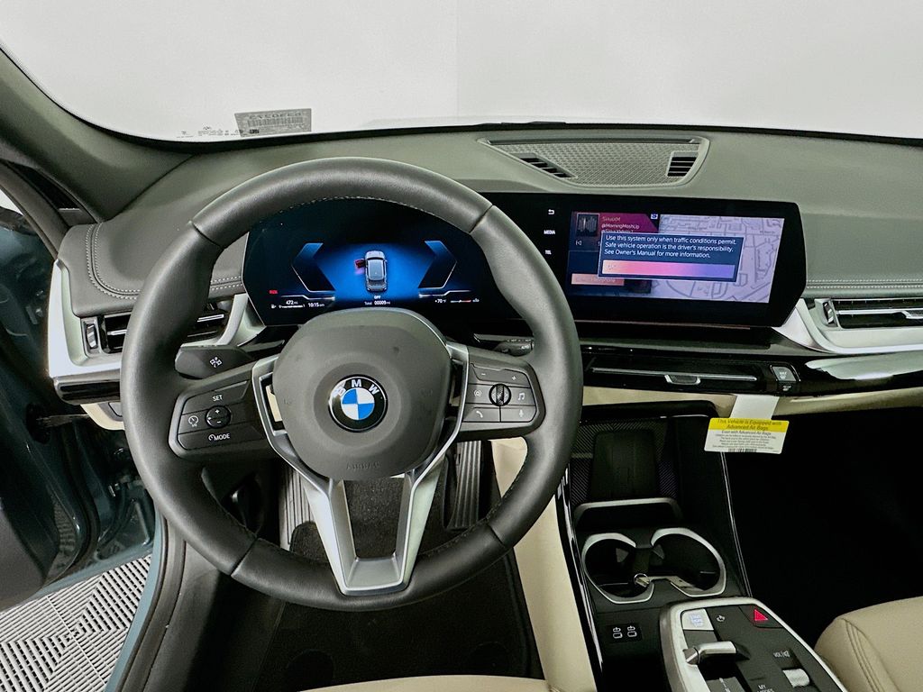 Thumbnail: 2025 BMW X1 - 10