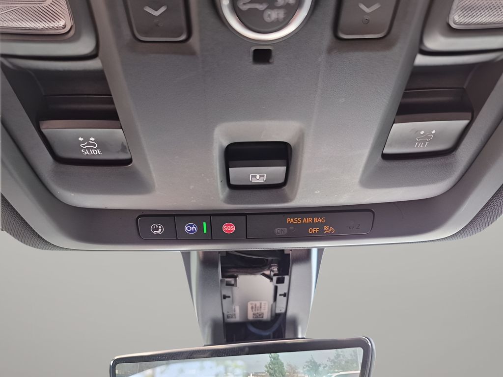 Used Car 2021 Chevrolet Suburban  Premier For Sale Under $40,000 In Austin, Texas