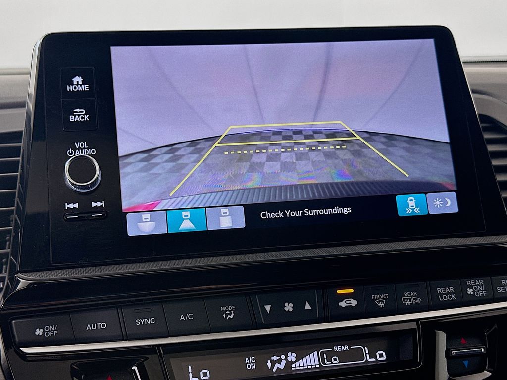 Thumbnail: 2025 Honda Odyssey - 13