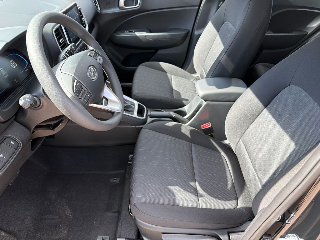 New 2026 Black Hyundai SE image 10